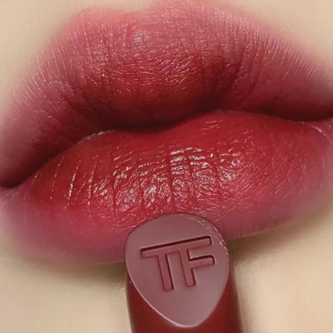TF最新款口红黑管，时尚与品质的极致融合