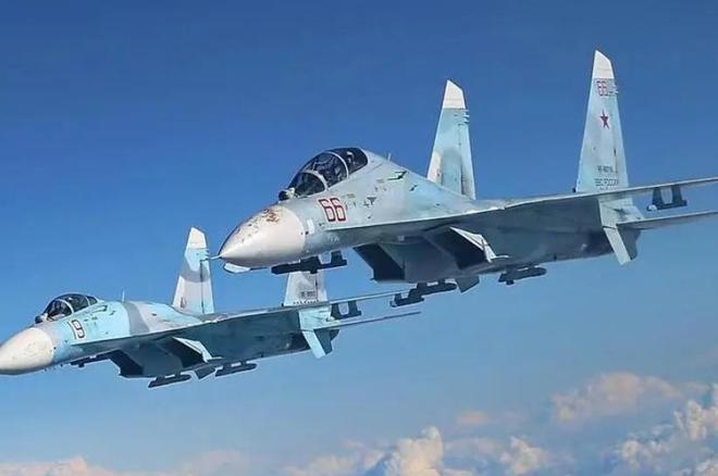 俄罗斯最新战机，变化、学习与自信的力量展现空中强国风采