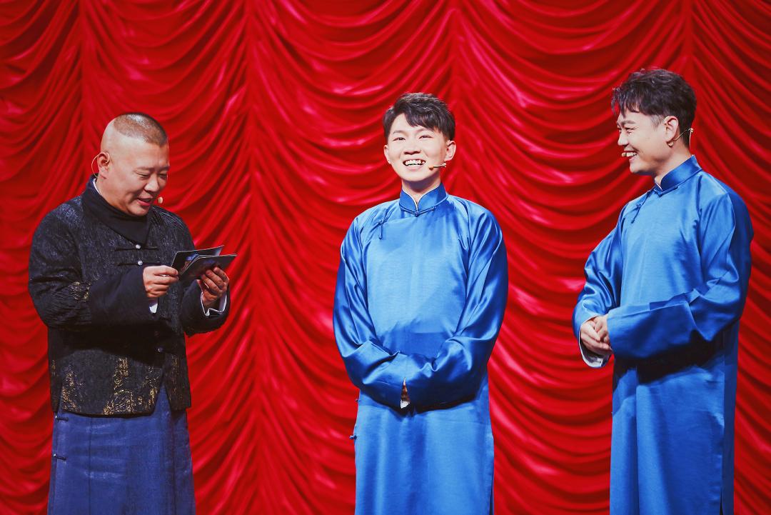 卢鑫玉浩最新相声，科技新品亮相，感受未来生活魅力