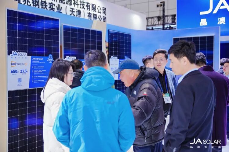晶澳引领太阳能行业新篇章，最新消息揭秘发展动态