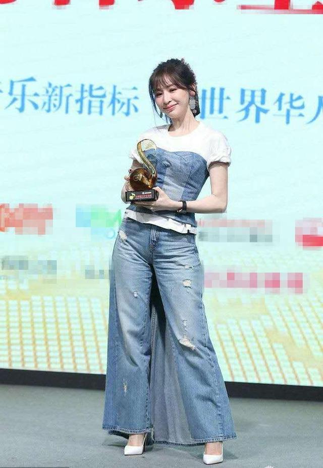 王心凌最新图片，自信与成就感的励志之旅展现风采瞬间