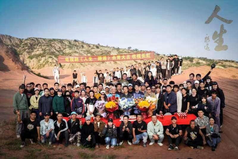 时代浪潮下的国际语言变迁，最新消息英语探析