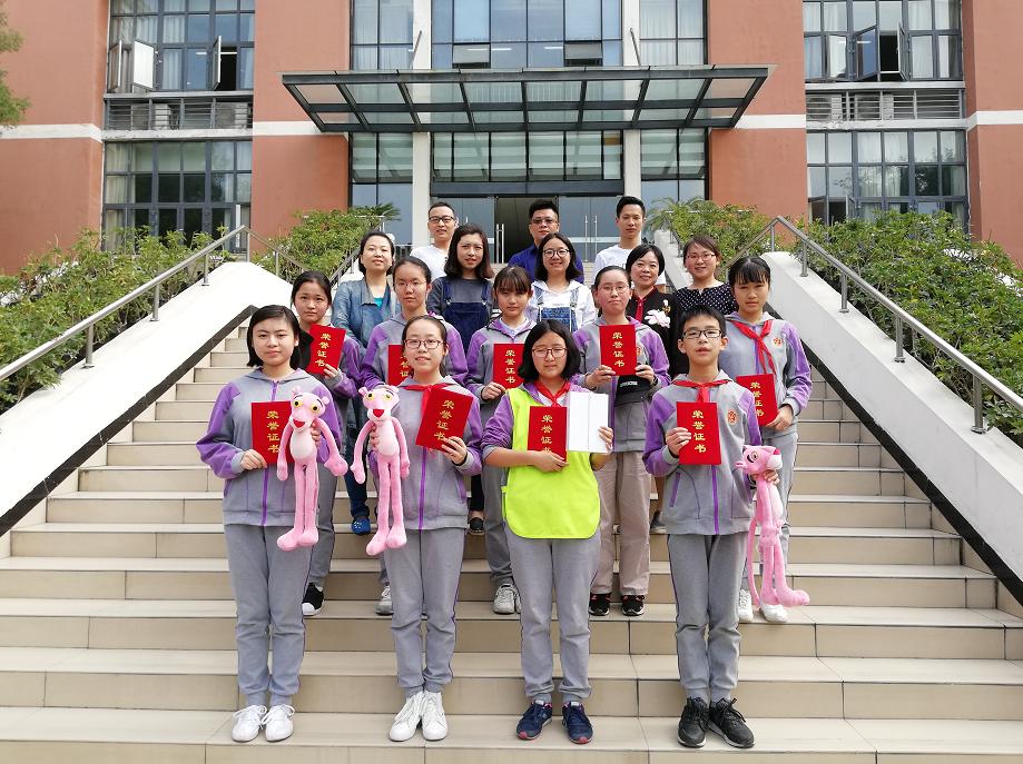 宝马MINI最新款，驶向自然，探寻内心宁静之旅