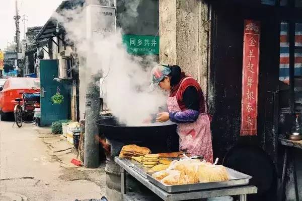 尚英照最新消息与小巷深处的独特风味揭秘